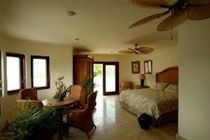 Blue Parrot Suites Плая дел Кармен Екстериор снимка